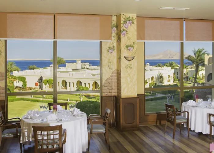 Charmillion Club Resort 5*