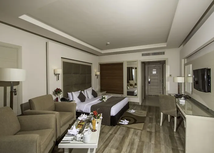 Charmillion Club Resort
