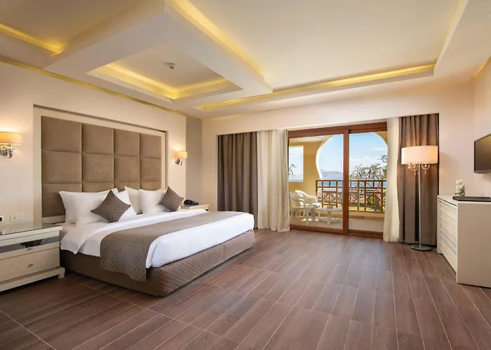 Charmillion Club Resort
